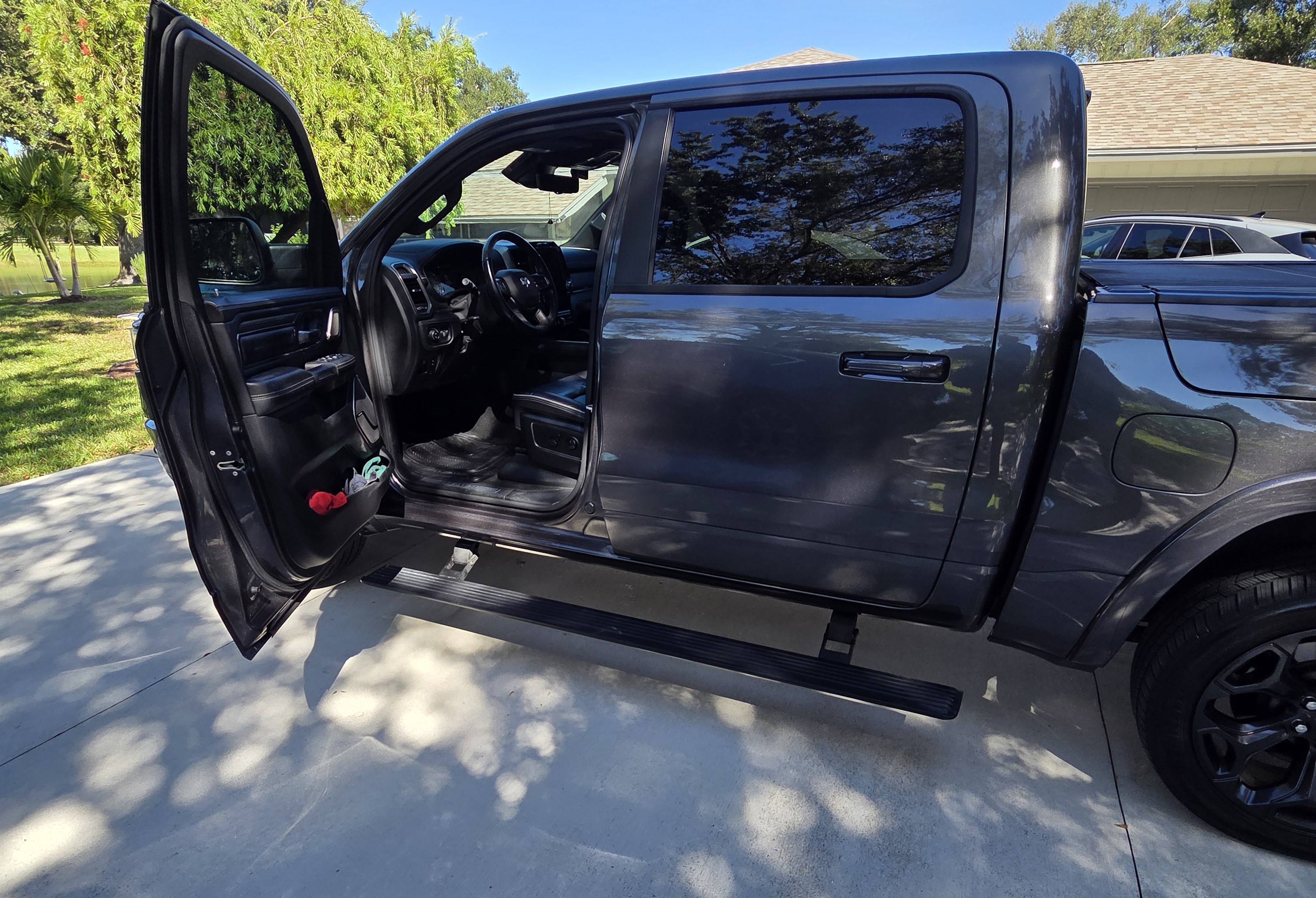 Used 2021 RAM 1500 Limited w/ Night Edition AWD/4WD image 11