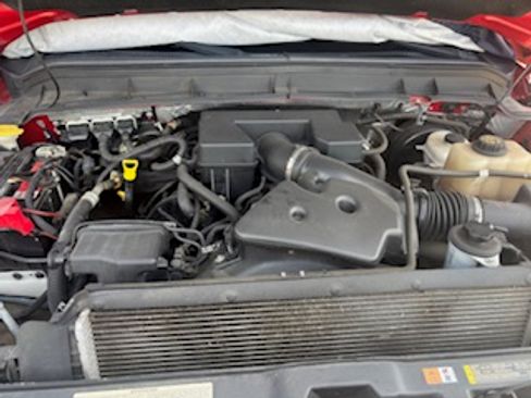 Used 2012 Ford F250 Lariat w/ Chrome Pkg image 26