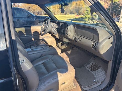 Used 1998 Chevrolet Silverado 1500 4x4 Extended Cab w/ Preferred Equipment Group 3 image 5