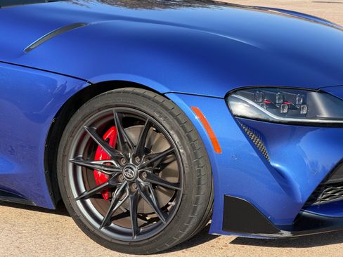 Used 2023 Toyota Supra Premium w/ Driver Assist Package image 9