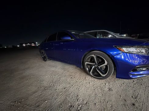 Used 2019 Honda Accord Sport image 7