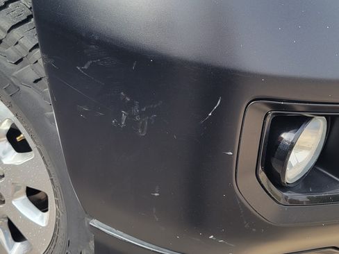 Used 2015 GMC Sierra 2500 Denali w/ Duramax Plus Package image 13