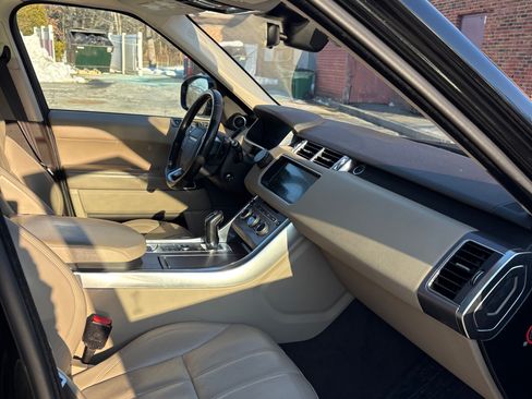 Used 2017 Land Rover Range Rover Sport Supercharged image 6