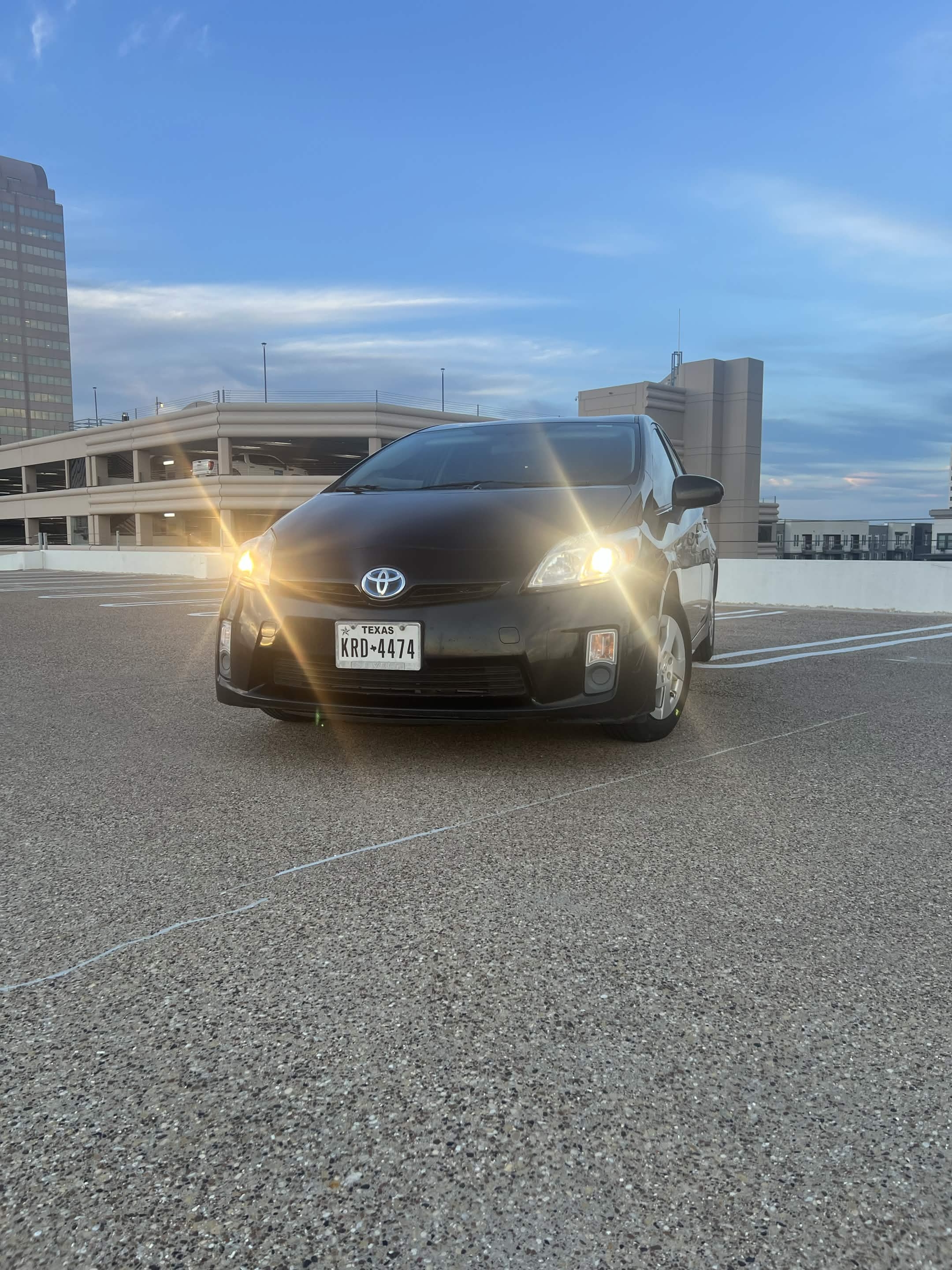 Used 2010 Toyota Prius Two FWD image 2