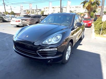 Used 2012 Porsche Cayenne w/ Convenience Pkg