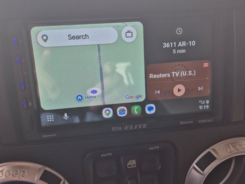 Used 2015 Jeep Wrangler Unlimited Sport AWD/4WD image 8