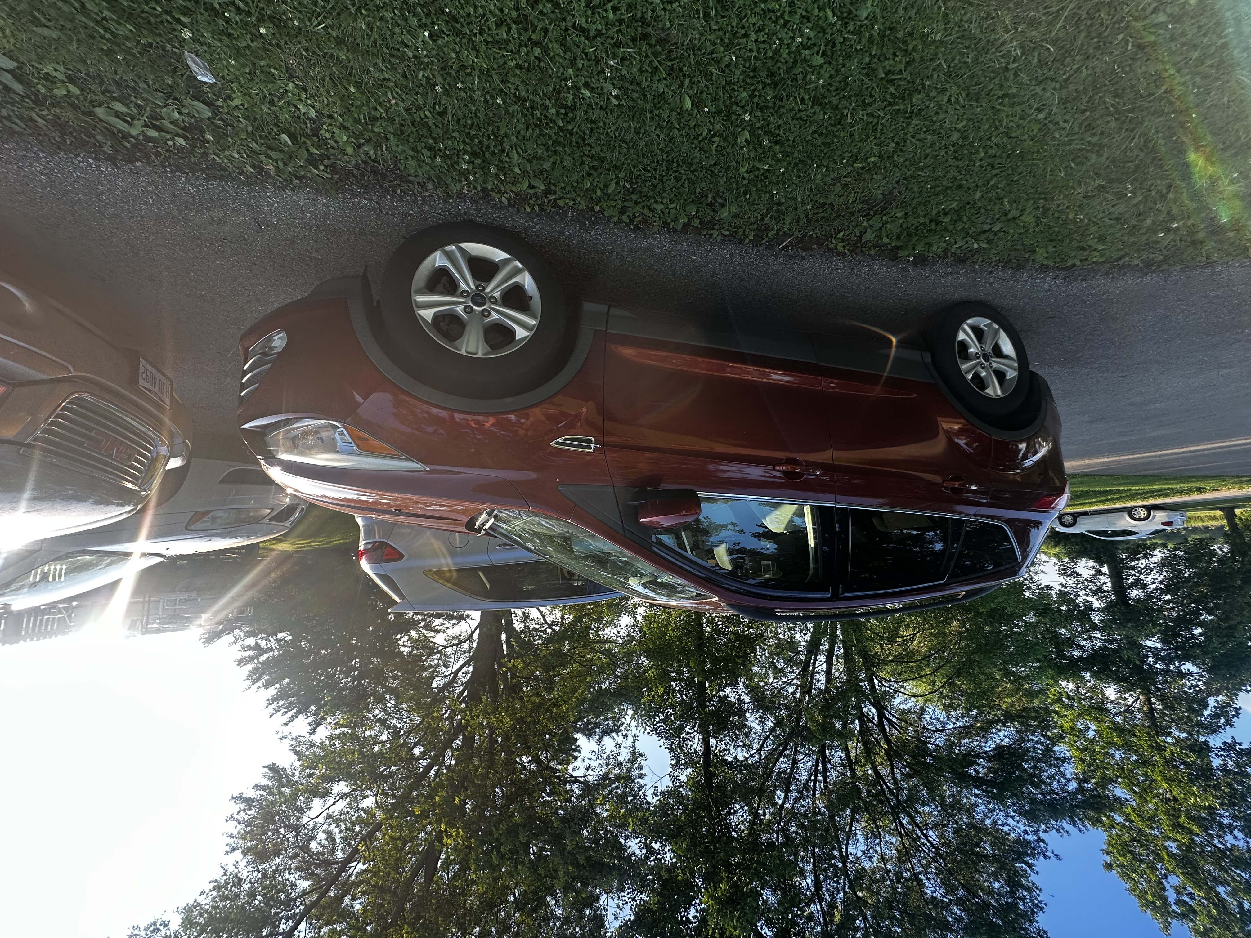 Used 2015 Ford Escape SE w/ Equipment Group 201A FWD image 4
