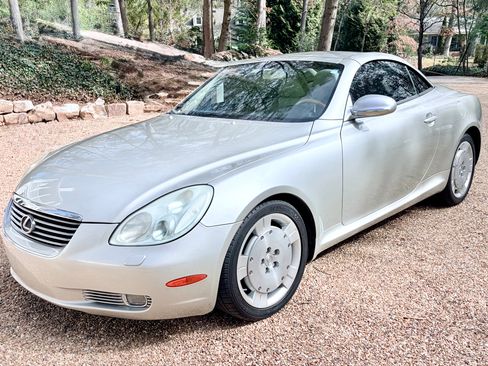 Used 2004 Lexus SC 430 Convertible image 6