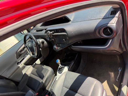 Used 2014 Toyota Prius C Four FWD image 15