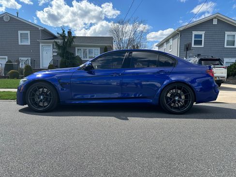 Used 2018 BMW M3 CS w/ Executive Package image 5