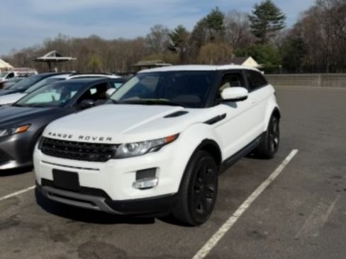 Used 2013 Land Rover Range Rover Evoque Pure Premium AWD/4WD image 1
