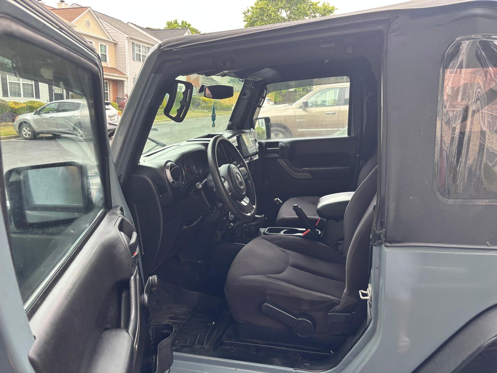 Used 2014 Jeep Wrangler Sport AWD/4WD image 10