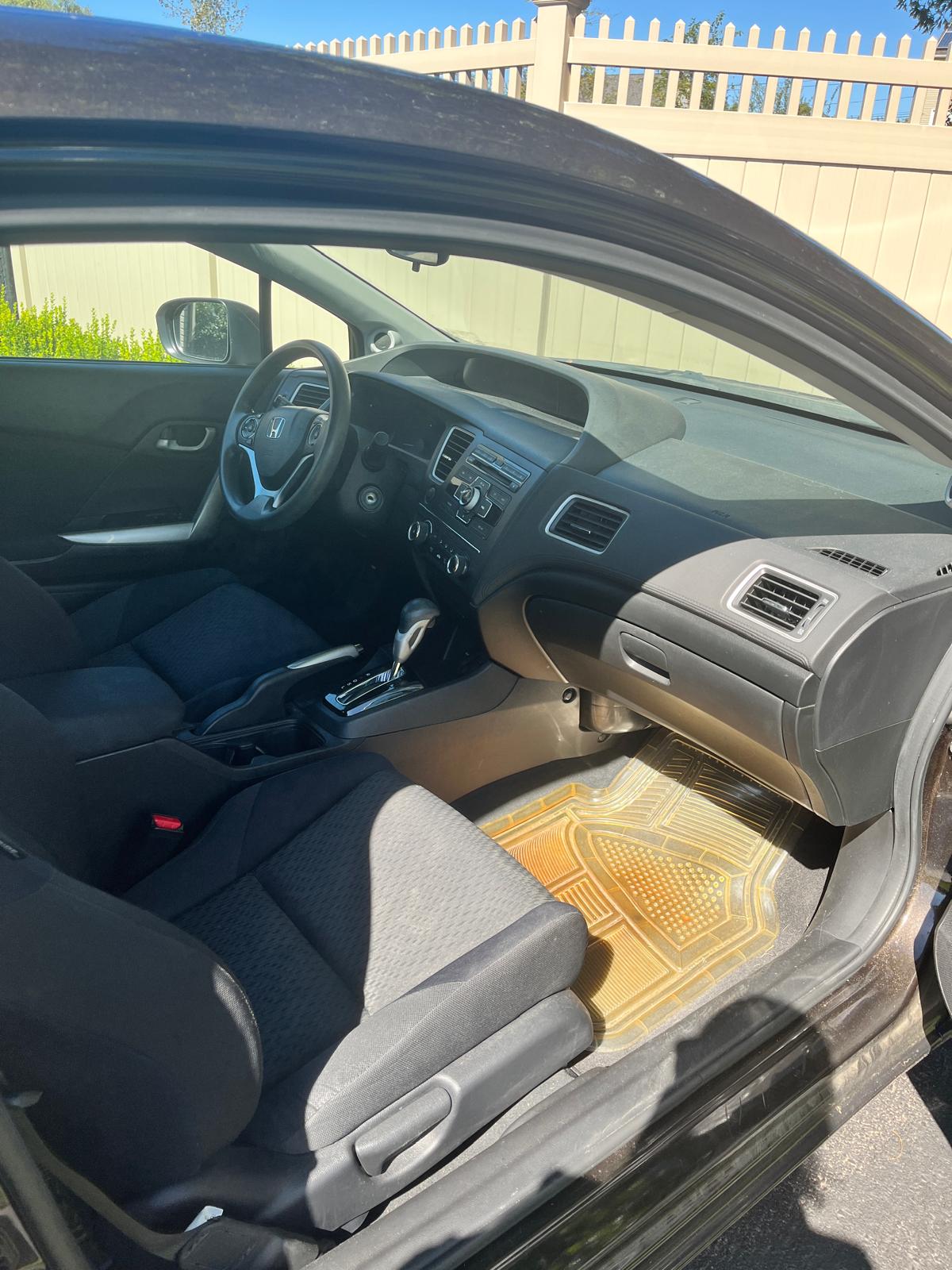 Used 2014 Honda Civic LX image 2