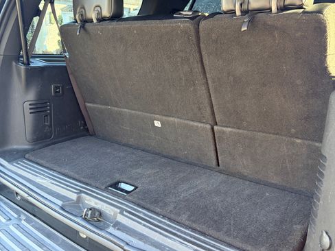 Used 2013 Ford Expedition Limited image 15