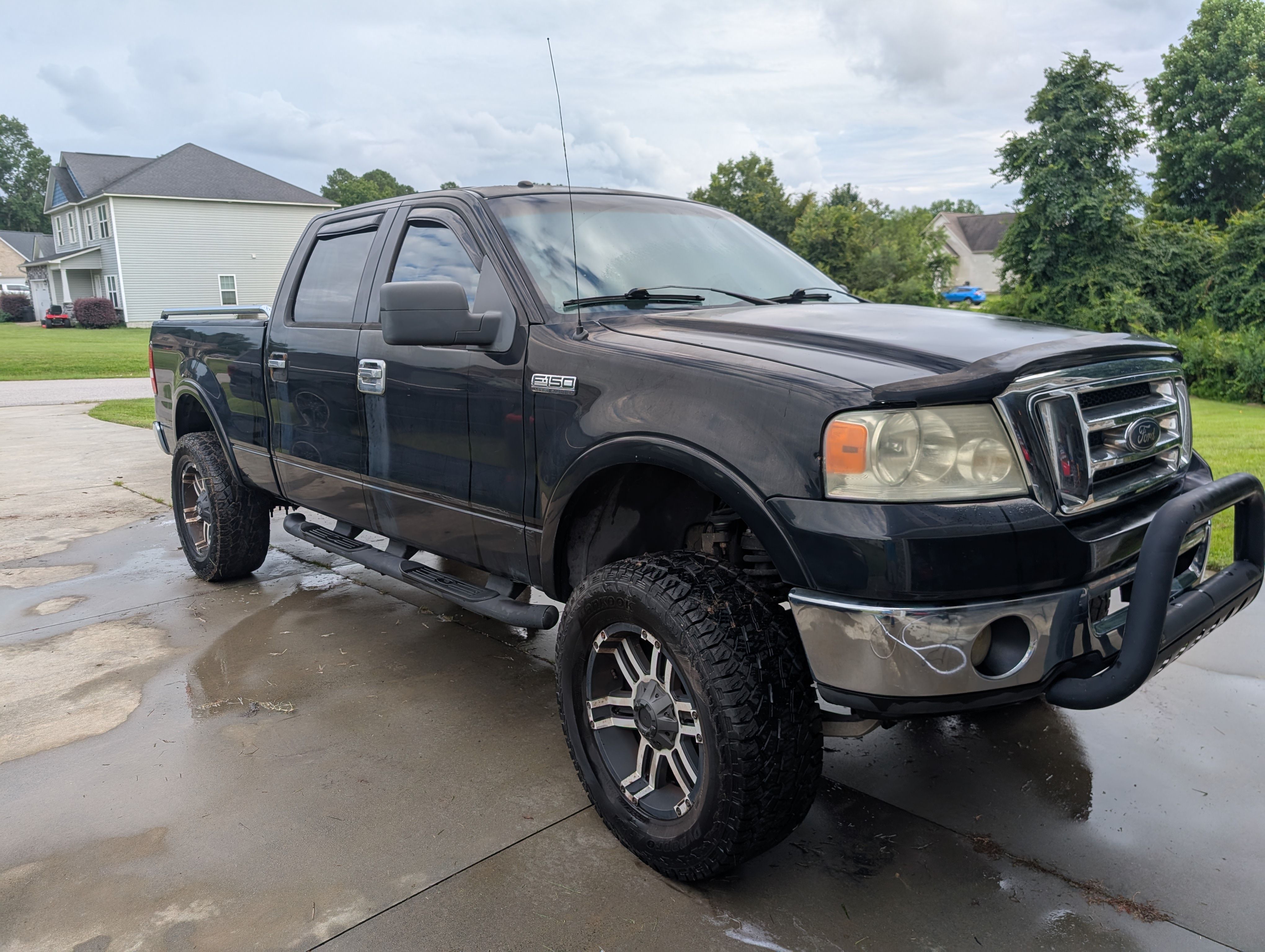 Used 2006 Ford F150 Lariat AWD/4WD image 2