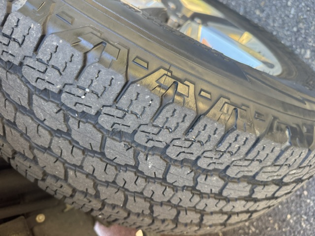 Used 2019 Jeep Wrangler Unlimited Sahara AWD/4WD image 13