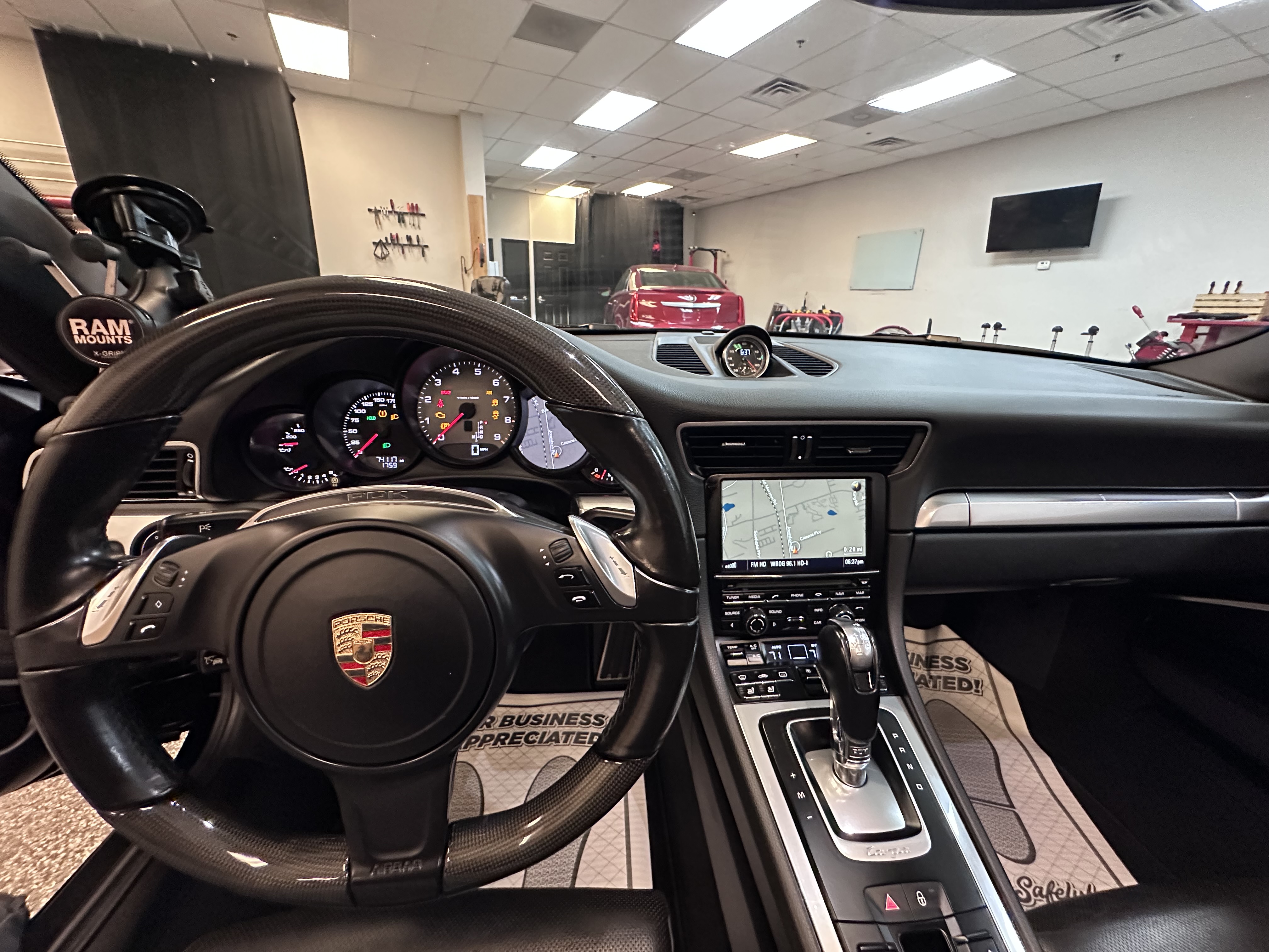 Used 2015 Porsche 911 Targa 4S AWD/4WD image 19