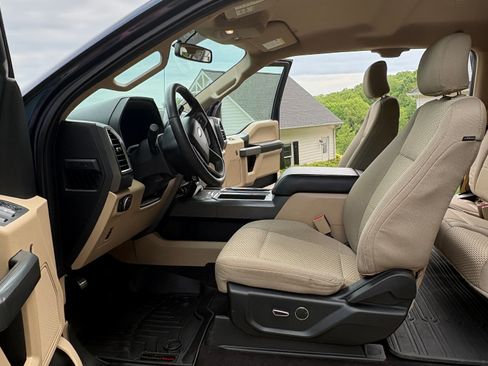 Used 2016 Ford F150 XLT w/ Equipment Group 301A Mid AWD/4WD image 10