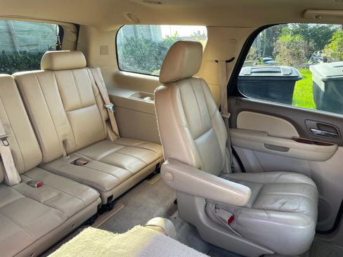Used 2012 Chevrolet Tahoe LT w/ Luxury Package image 10