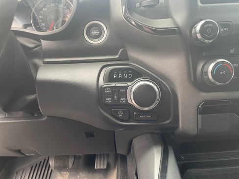 Used 2023 RAM 1500 Big Horn image 15