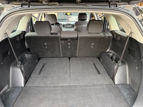 Used 2016 Kia Sorento LX w/ LX Convenience Package image 11