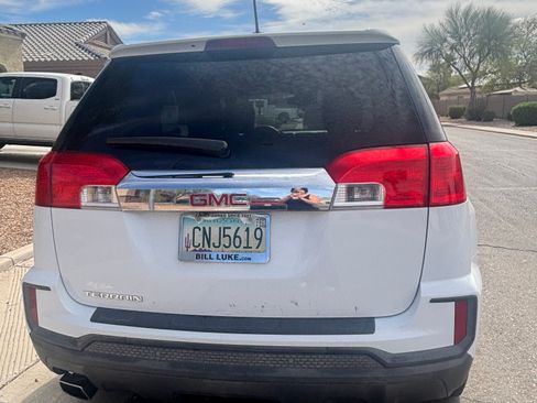 Used 2016 GMC Terrain SLE FWD image 5