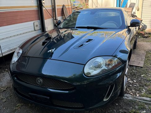 Used 2010 Jaguar XKR R image 1