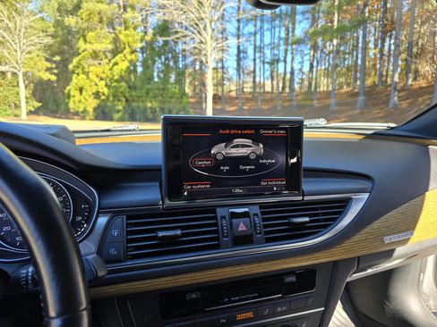 Used 2013 Audi A7 3.0T Prestige w/ Prestige Pkg image 12