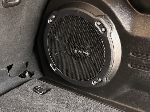 Used 2024 Jeep Wrangler Unlimited Sport image 18