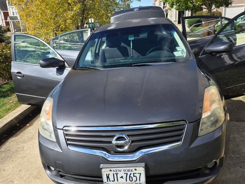 Used 2009 Nissan Altima 2.5 S image 1