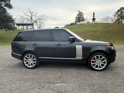 Used 2017 Land Rover Range Rover HSE image 5