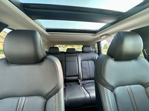 Used 2025 MAZDA CX-50 AWD 2.5 Hybrid w/ Premium Pkg image 11