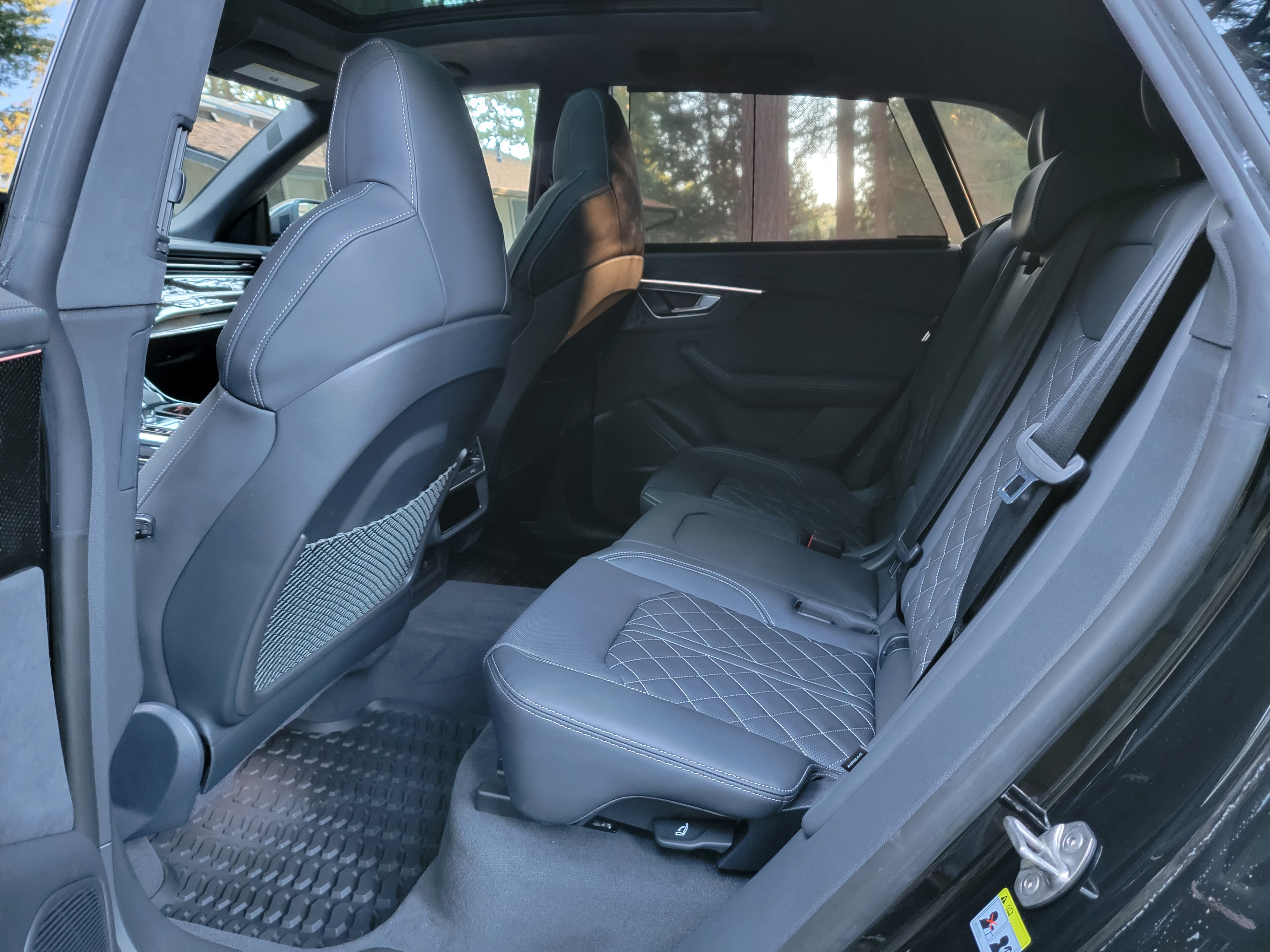 Used 2023 Audi SQ8 Prestige AWD/4WD image 10