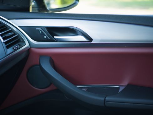 Used 2022 BMW X3 xDrive30i w/ M Sport Package 2 image 9