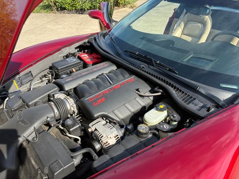 Used 2008 Chevrolet Corvette Coupe w/ Preferred Equipment Group image 16