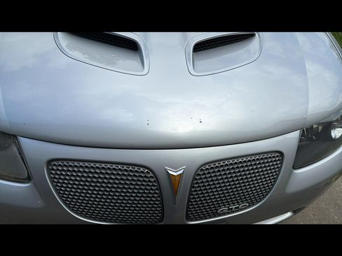 Used 2005 Pontiac GTO RWD image 9