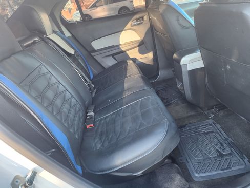 Used 2010 Chevrolet Equinox LT w/ Chrome Appearance Package image 11