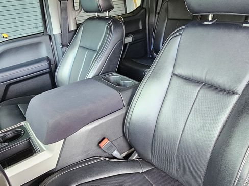 Used 2021 Ford F350 Lariat AWD/4WD image 18