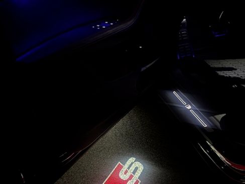 Used 2021 Audi SQ8 Prestige image 9