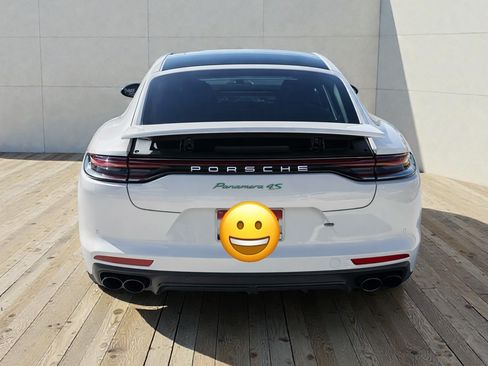 Used 2022 Porsche Panamera 4S image 4