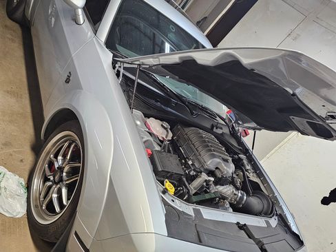 Used 2019 Dodge Challenger SRT Hellcat Redeye image 11