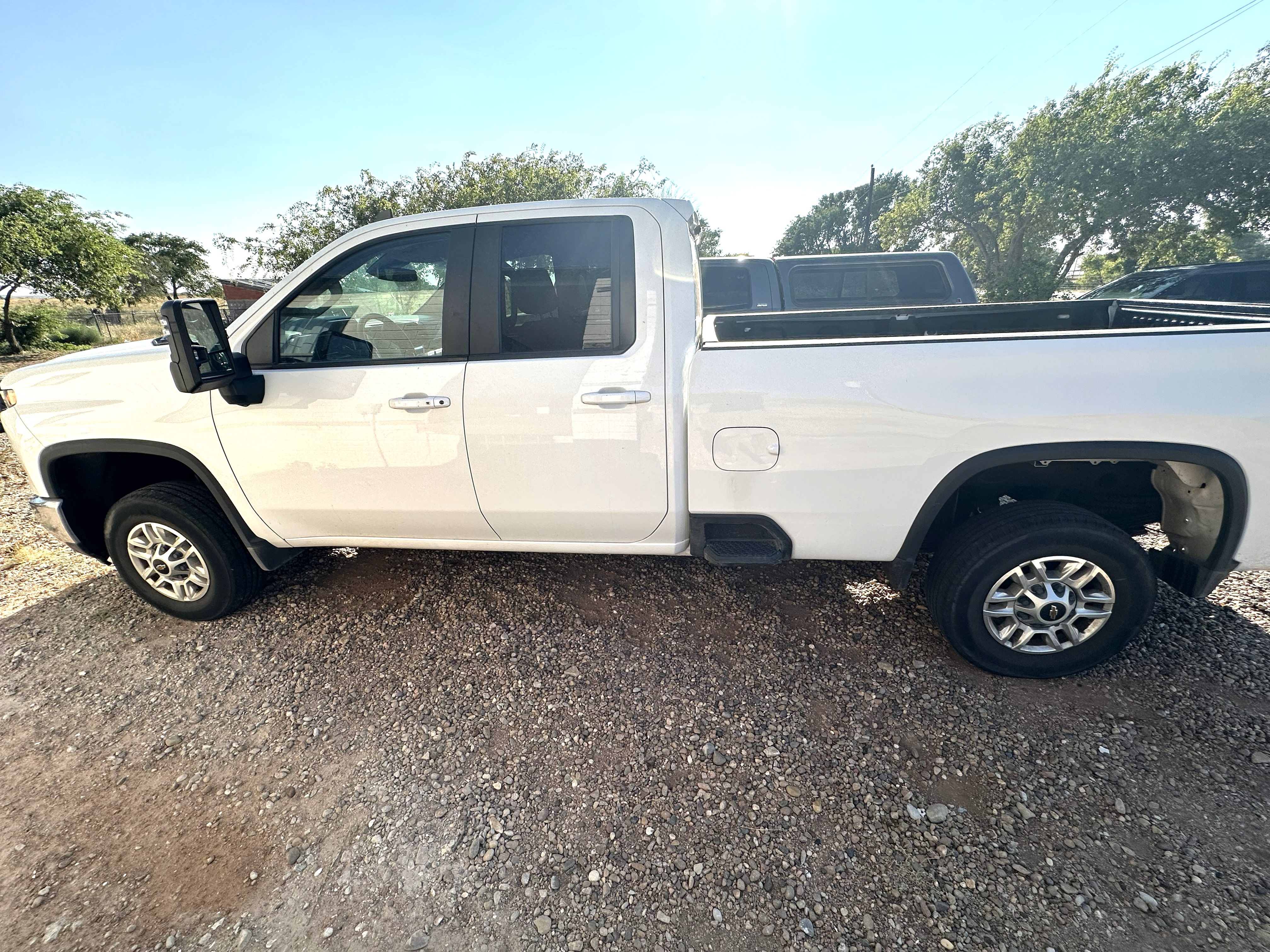 Used 2024 Chevrolet Silverado 2500 LT w/ Safety Package RWD image 1