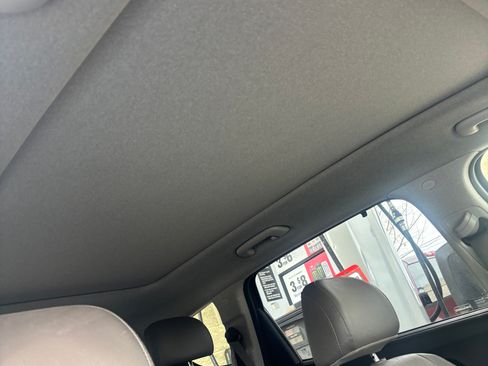 Used 2020 Hyundai Santa Fe SEL w/ Cargo Package image 5