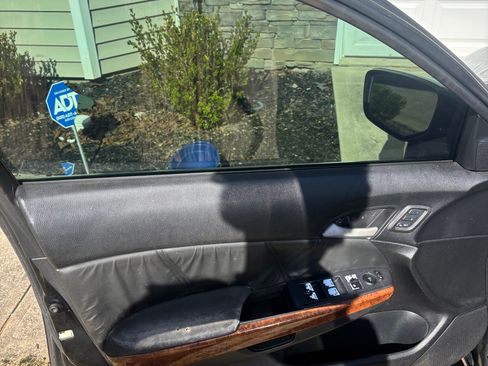 Used 2011 Honda Accord EX-L image 15