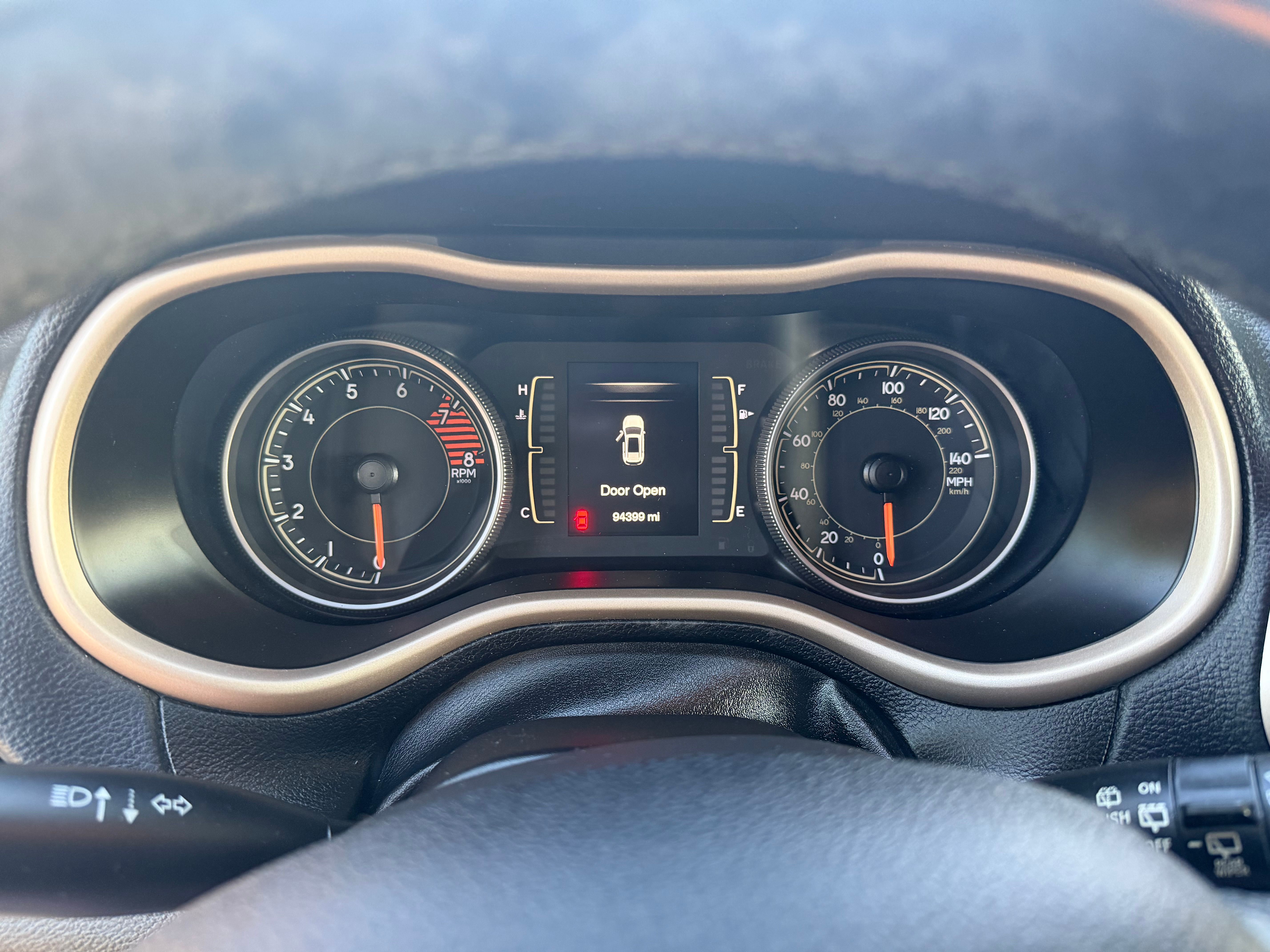 Used 2018 Jeep Cherokee Latitude w/ Altitude Package AWD/4WD image 10