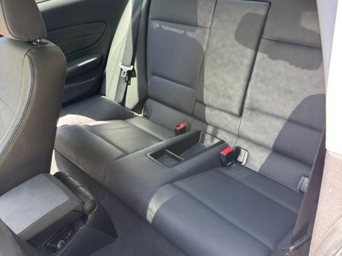 Used 2008 BMW 135i Coupe RWD image 10