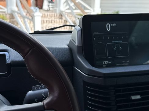 Used 2025 INEOS Grenadier image 9