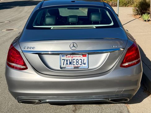Used 2015 Mercedes-Benz C 300 4MATIC Sedan image 5