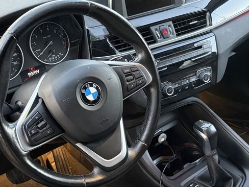 Used 2017 BMW X1 xDrive28i image 8