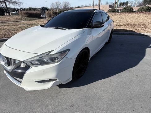 Used 2017 Nissan Maxima 3.5 SL image 6
